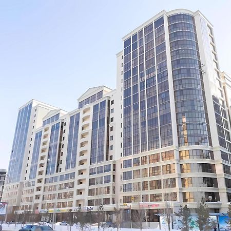 Комфортная Квартира В Центре Города Astana Exteriör bild